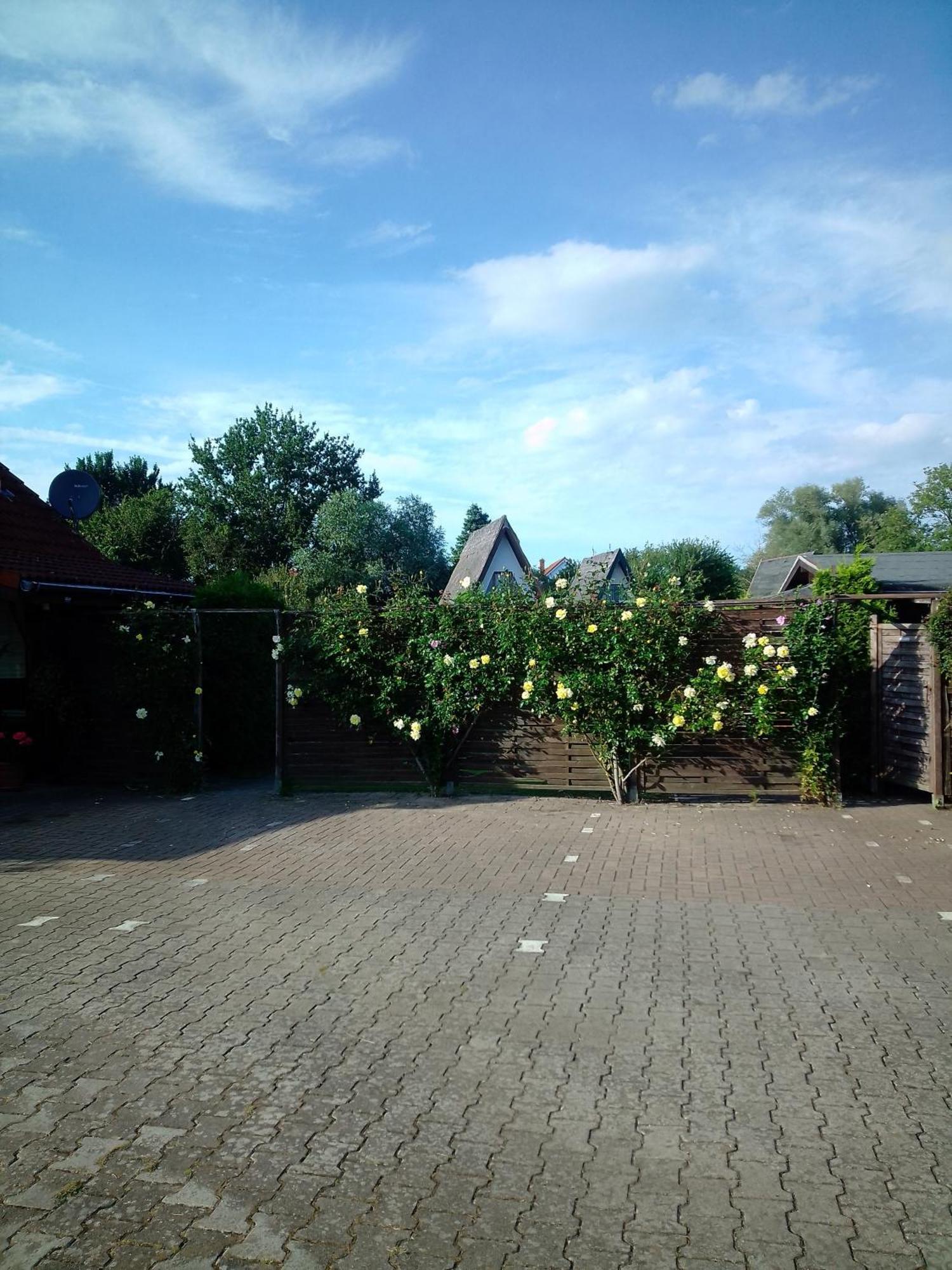 Fewo Isla 5 Elmenhorst/Lichtenhagen ภายนอก รูปภาพ
